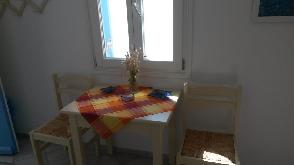 Antonia Studios Naousa  Habitación foto